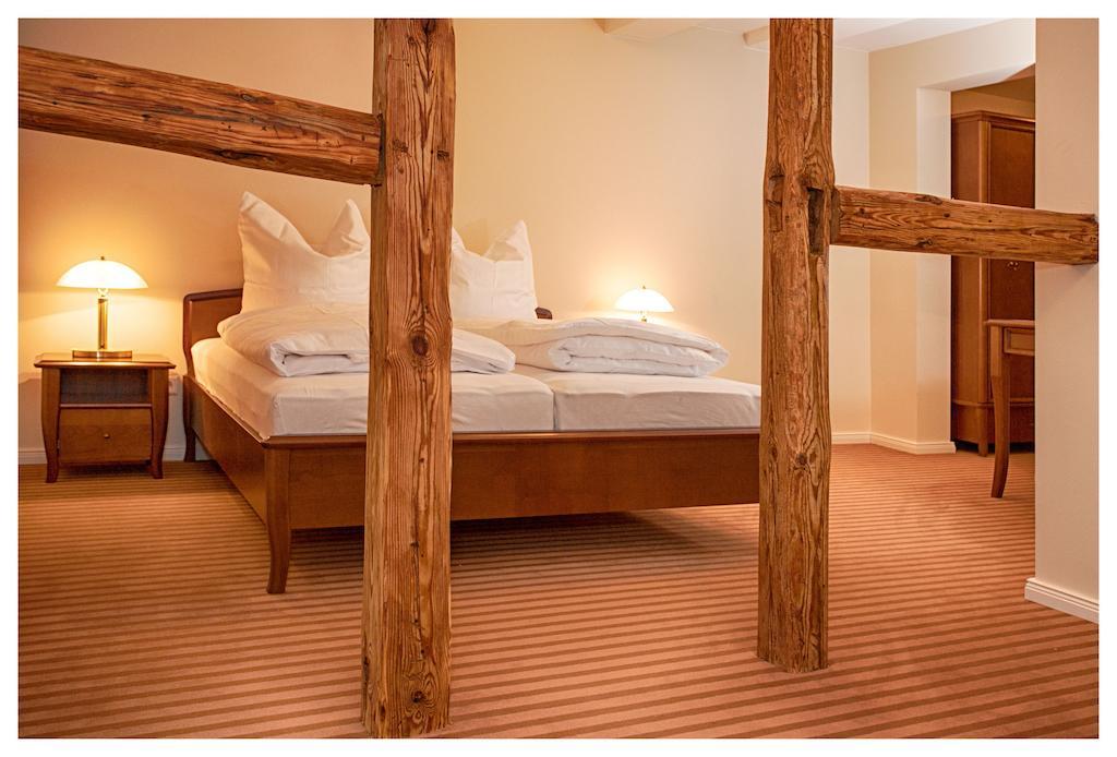 Postillion Velpke Room photo