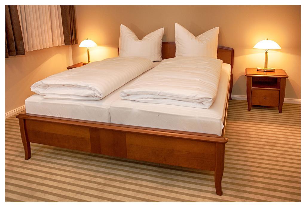 Postillion Velpke Room photo